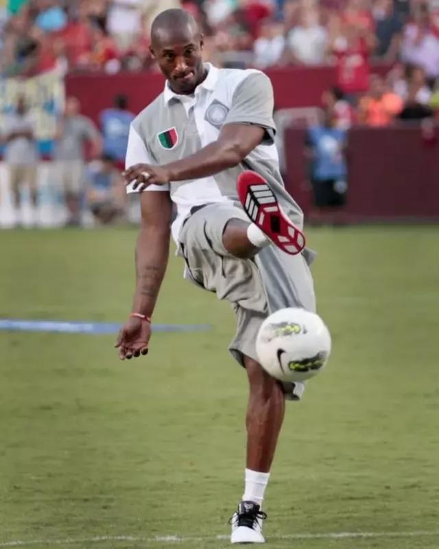 伊萨克：在多特的经历让我更强大；最喜欢过人后或内切后进球（伊萨克：多特经历令我更强，最爱过人或内切后破门）