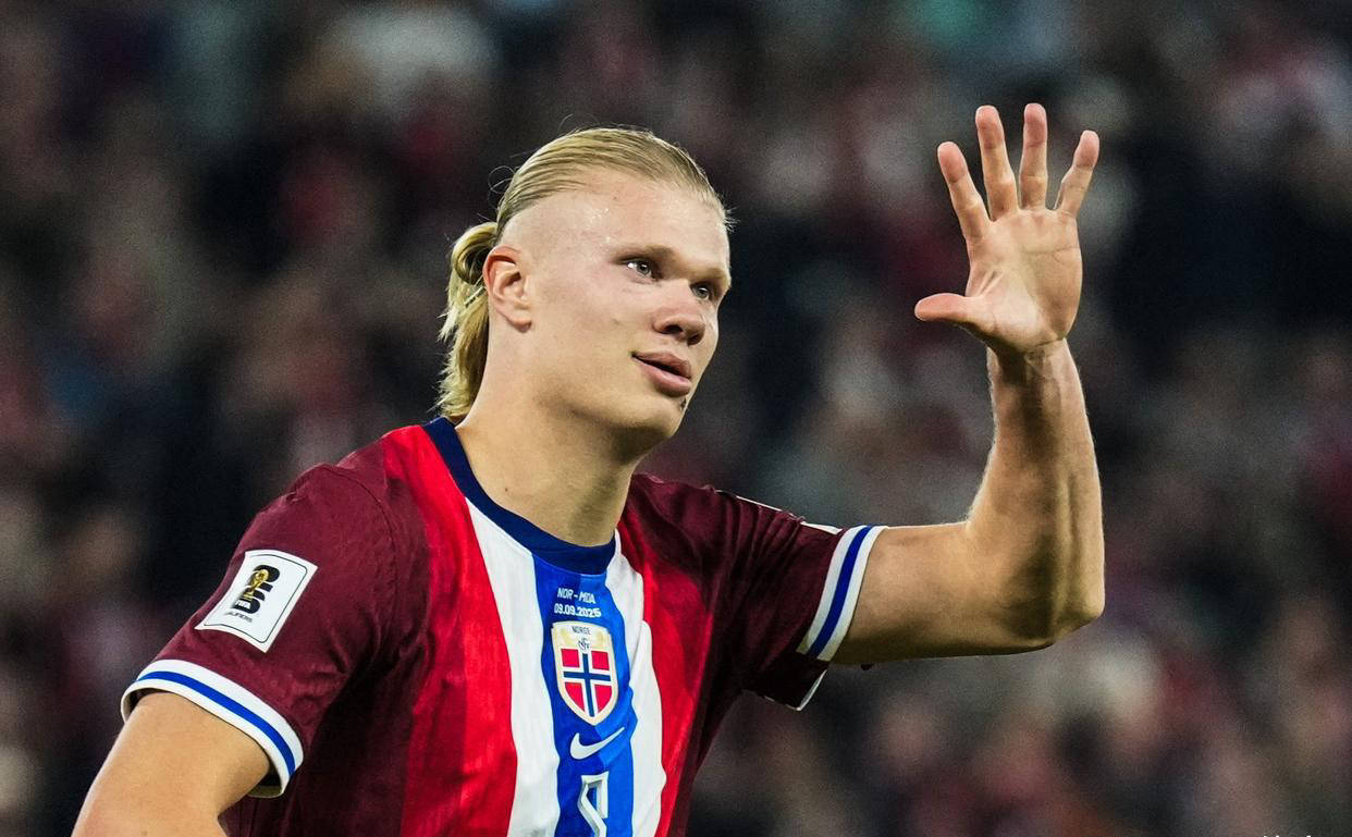 三级联赛最佳射手：中超法比奥，中甲姆本扎，中乙费尔南多（三大联赛金靴揭晓：中超法比奥、中甲姆本扎、中乙费尔南多）