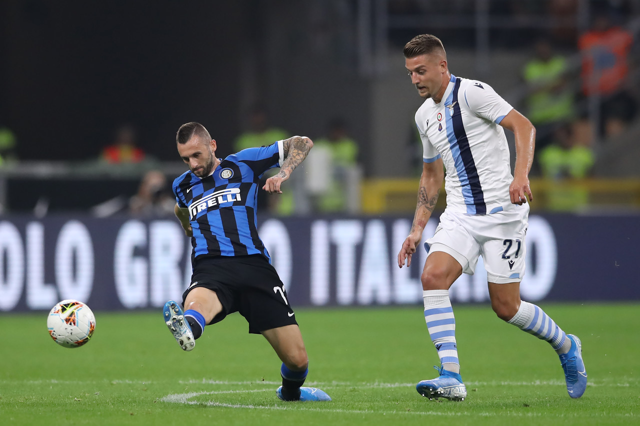 六台爆料皇马更衣室：卡瓦哈尔批裁判被打断，有人说都是狗屁借口